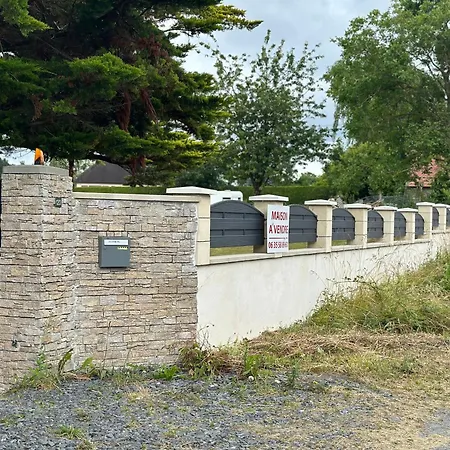 Maison De Reve Casa de Férias Saint-Georges-Montcocq